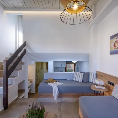 Ida Village 3*